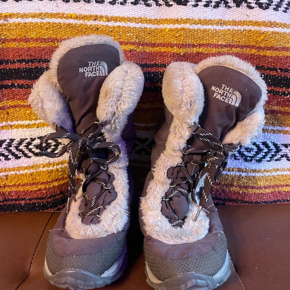 The North Face snow boots - size 6